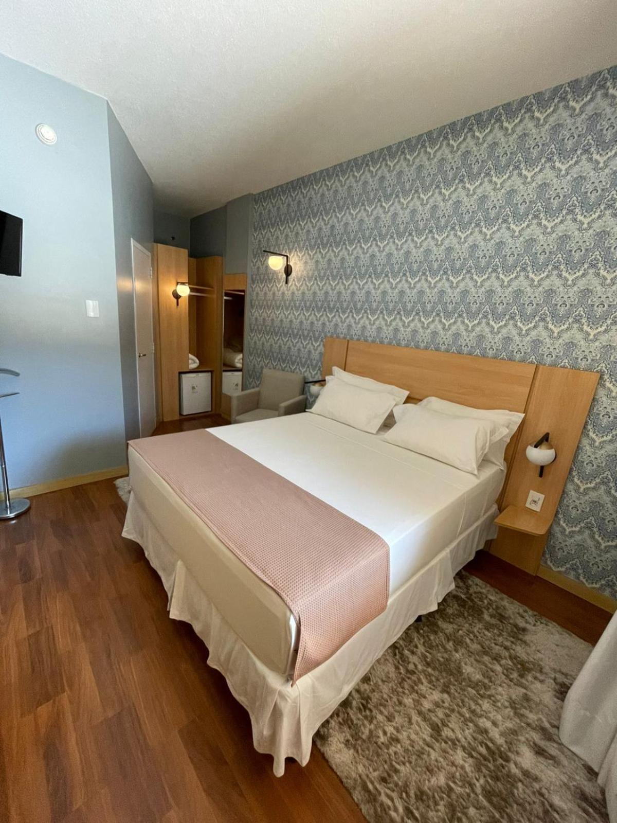 Hotel Oeste Plaza Andradina Exterior foto
